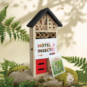 Petit hôtel à insectes à personnaliser comme objet com ou goodies écologique